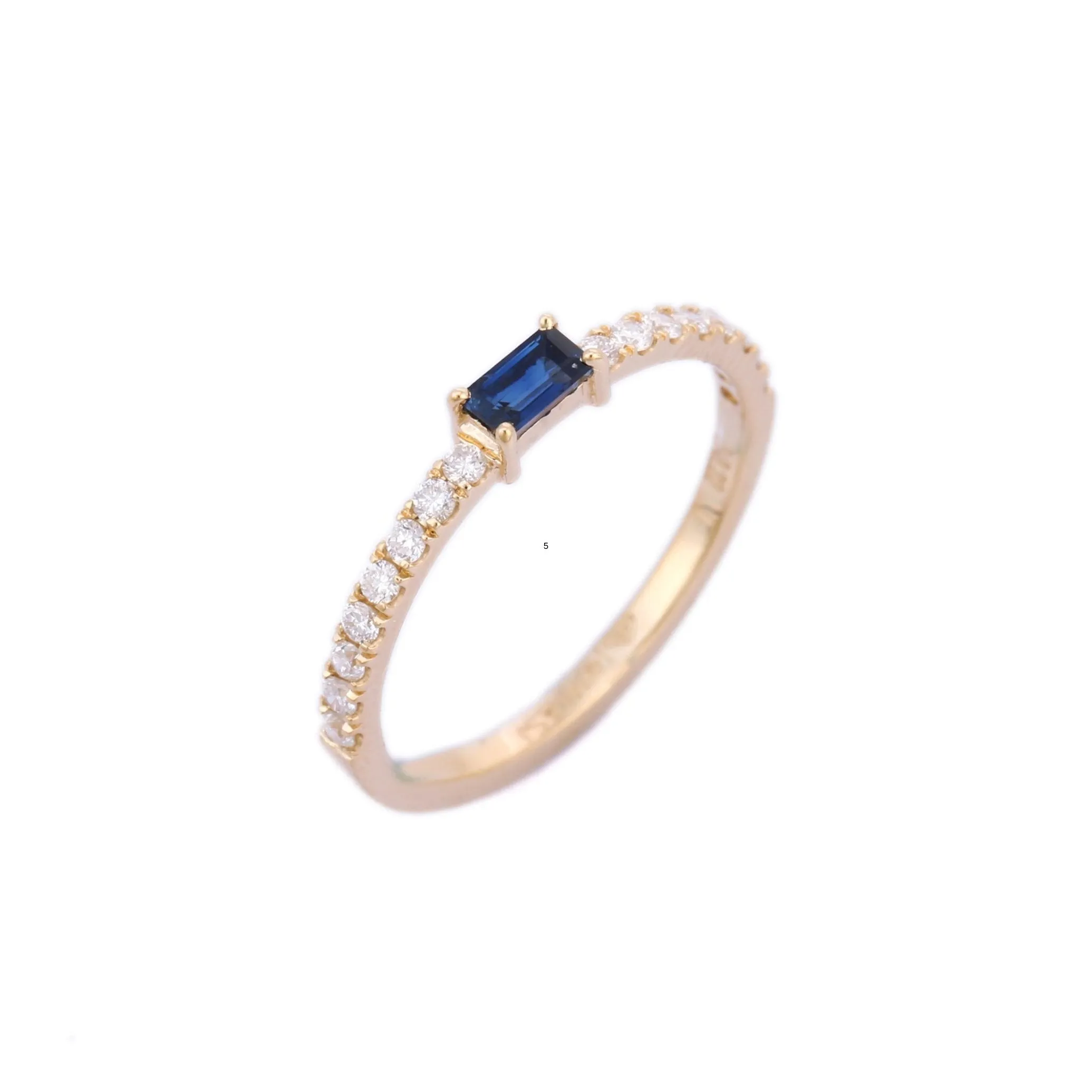 18K Yellow Gold Sapphire Ring