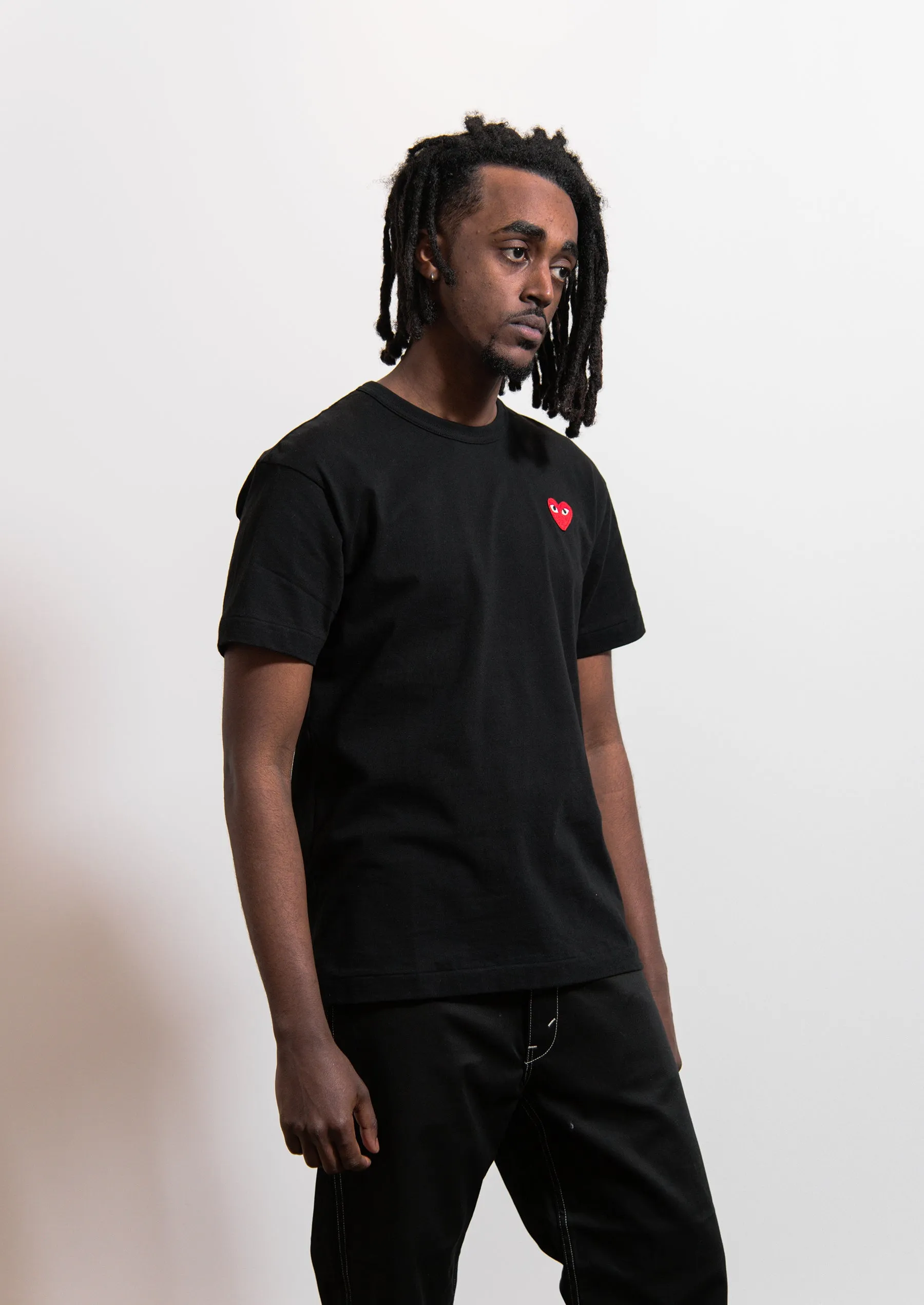 Emblem Tee Black/Red T108