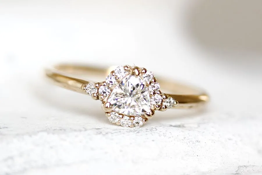 Isobel Halo Diamond Ring