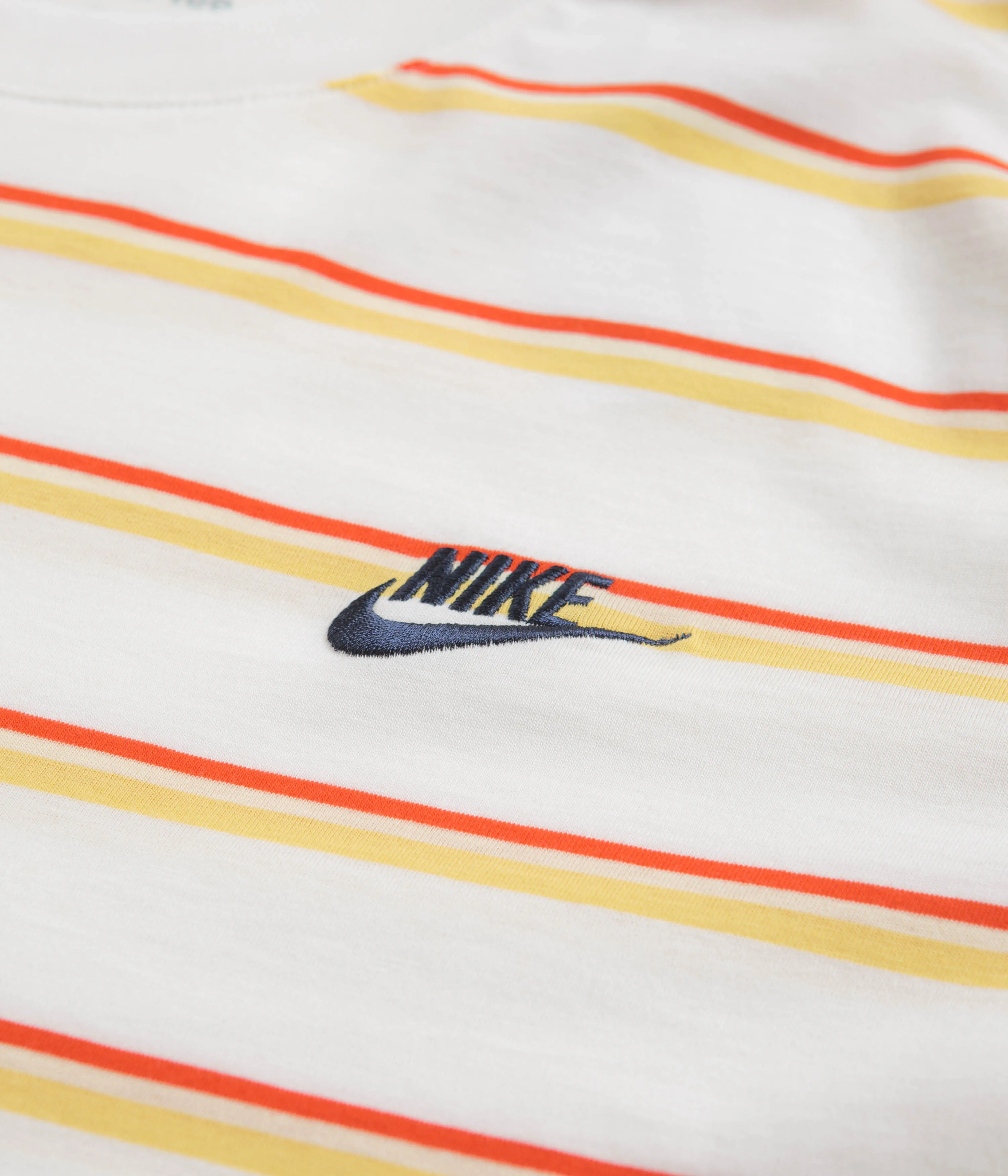 Nike Stripe T-Shirt - White / Multi